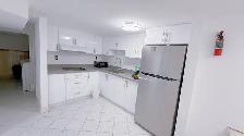 Downtown Toronto one room available for move-in. - Photo 6