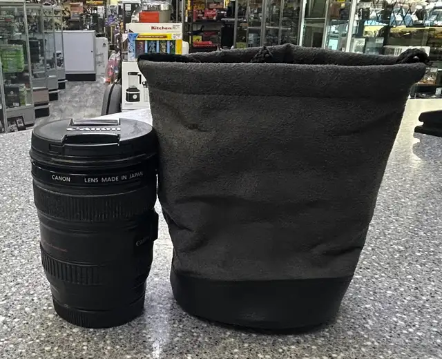 Canon 24-105mm EF Lens - Photo 6