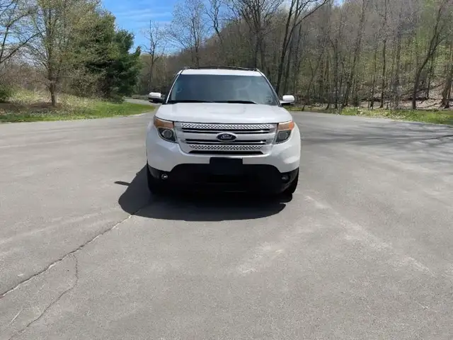 2014 Ford Explorer Limited AWD - Photo 2