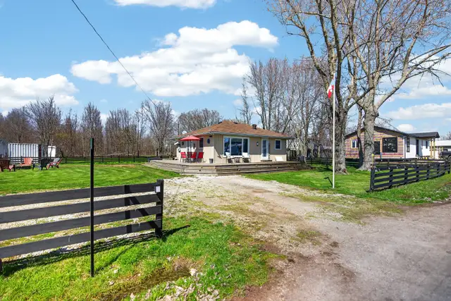 Detached Home Near Lake Erie | Updated Kitchen & Bath |Nanticoke - Photo 9