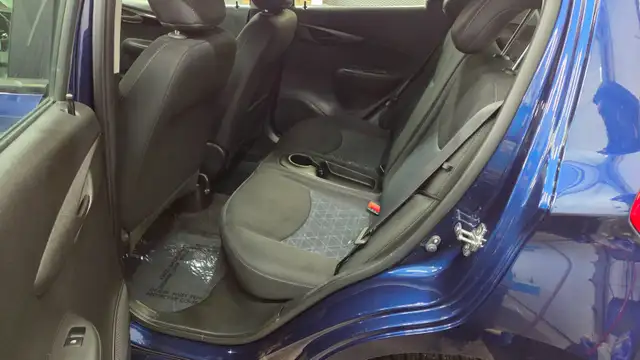 CERTIFIED CHEVY SPARK LT - AUTO - REMOTE START - LOADED -YORKTON - Photo 9
