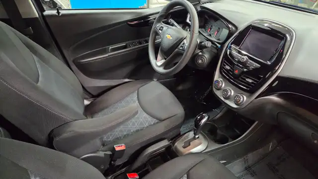 CERTIFIED CHEVY SPARK LT - AUTO - REMOTE START - LOADED -YORKTON - Photo 17