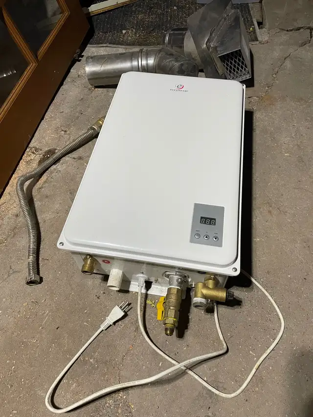 On demand hot water system