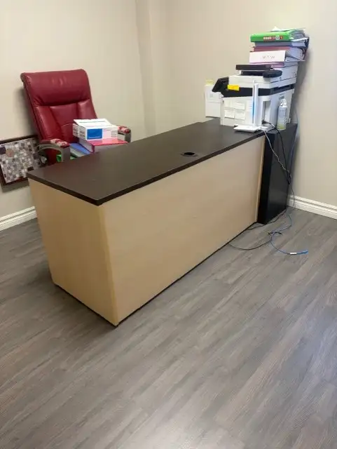 Office table for sale in good conditions - Photo 4