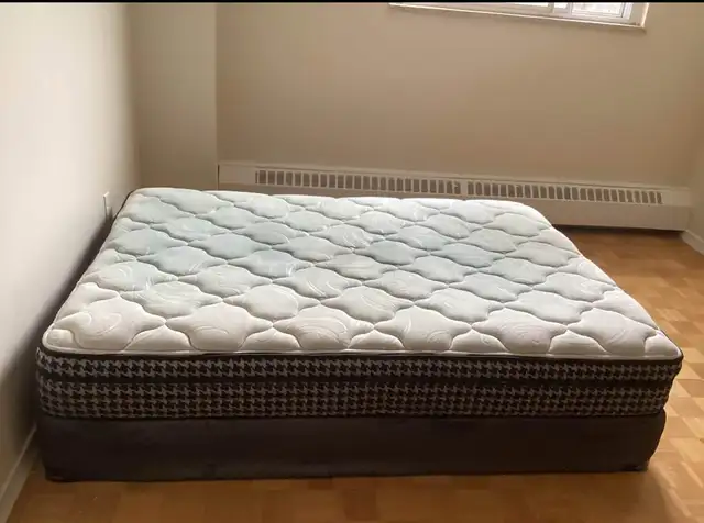 King Mattress with Premium Comfort and Support - Photo 4