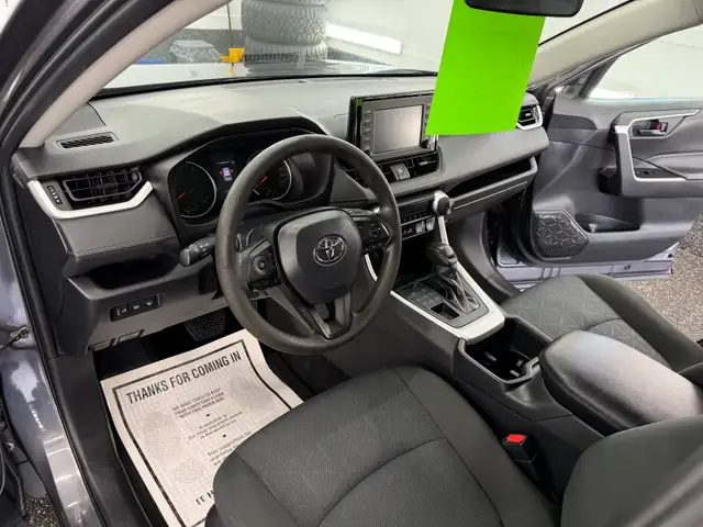 2022 Toyota RAV4 LE All Wheel Drive - Photo 8