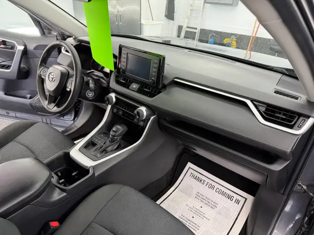 2022 Toyota RAV4 LE All Wheel Drive - Photo 9