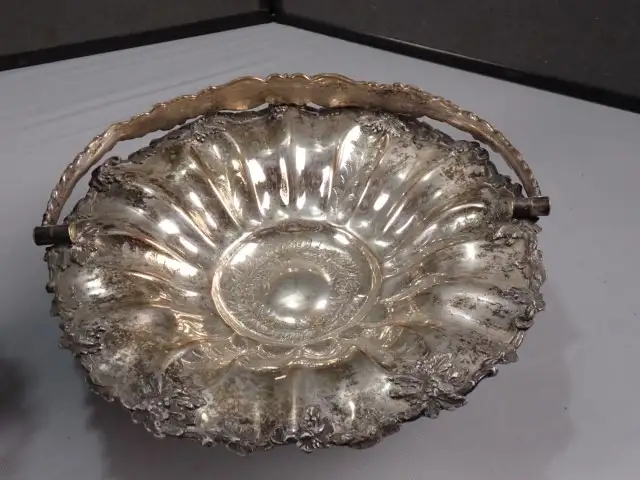 Silver Plate Floral Baskets - Photo 3