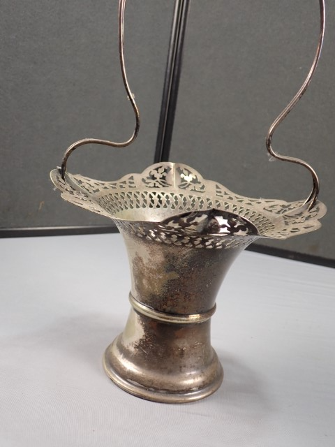 Silver Plate Floral Baskets - Photo 10