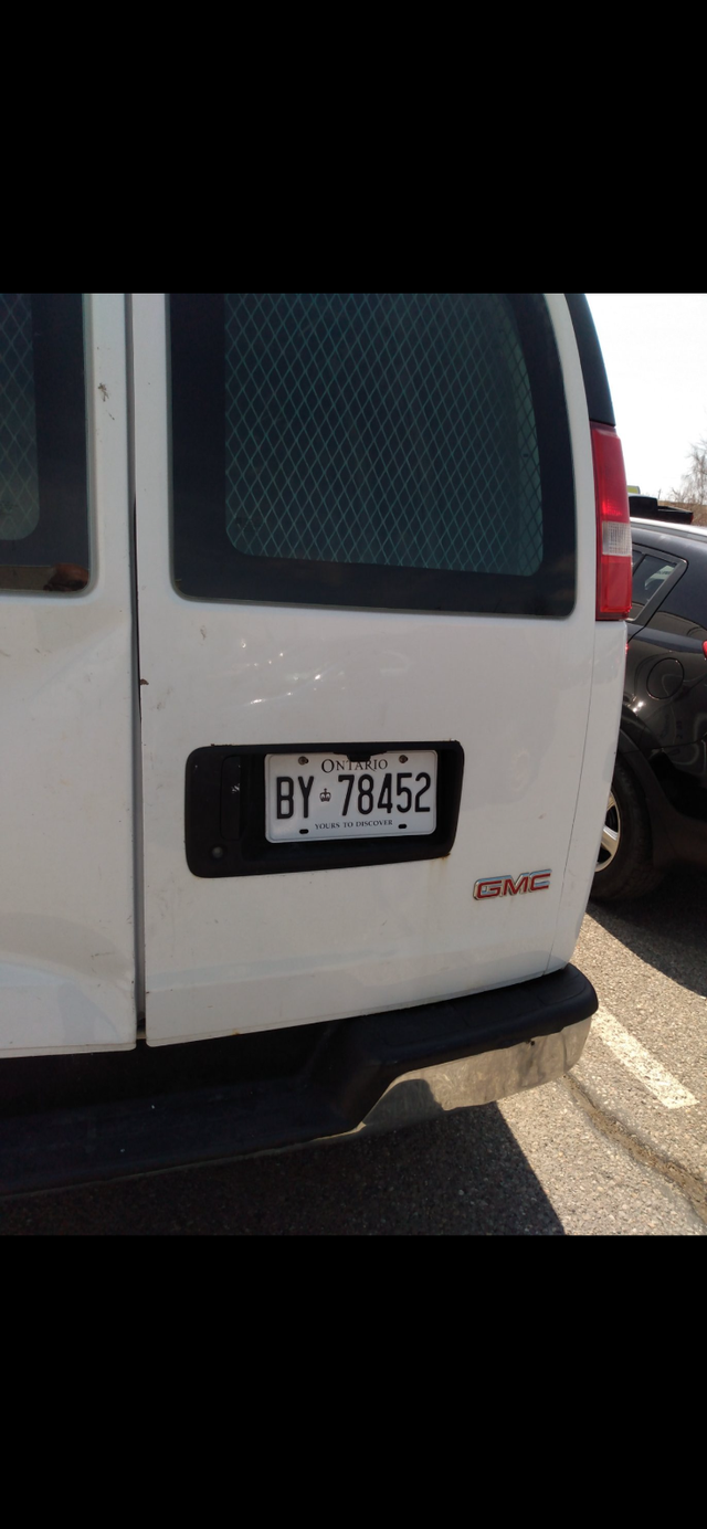 Comes with Safety 2017 GMC Savana Only Calls Please - Photo 2