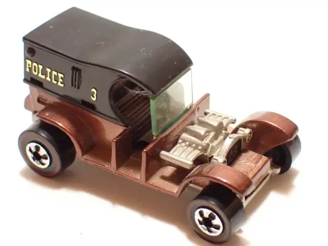 Police Paddy Wagon - Photo 6