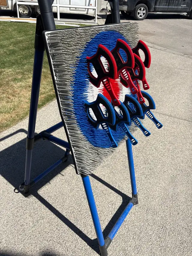 Kid’s Axe Throwing Game - Photo 2