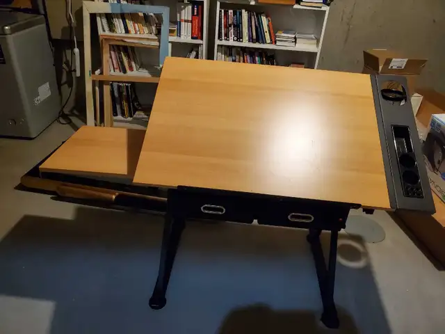 Art/Drawing  Table - Photo 2