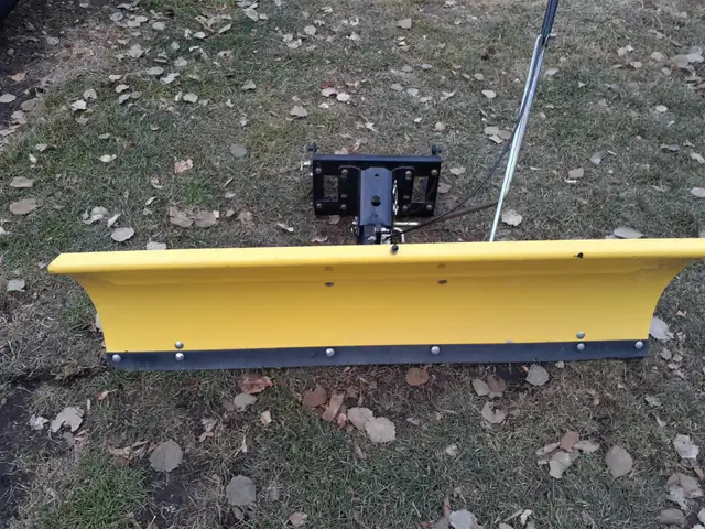 Looking for John Deere blower & blade attachments - Photo 3