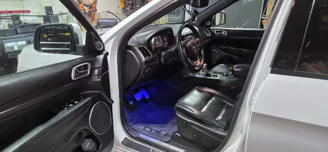 2018 Jeep Grand Cherokee Overland - Photo 6