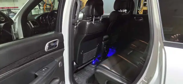 2018 Jeep Grand Cherokee Overland - Photo 7