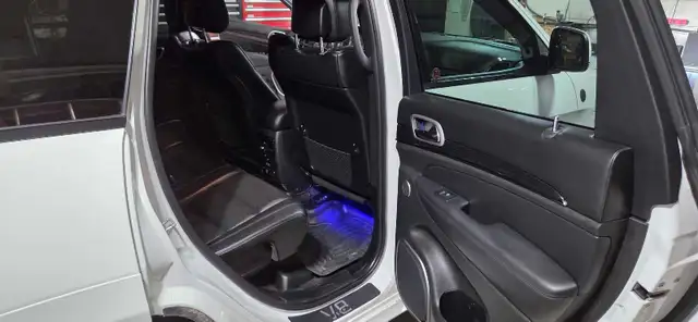 2018 Jeep Grand Cherokee Overland - Photo 8