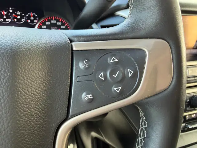 2015 GMC Yukon Denali / Rear Entertainment / Heads Up Display - Photo 33