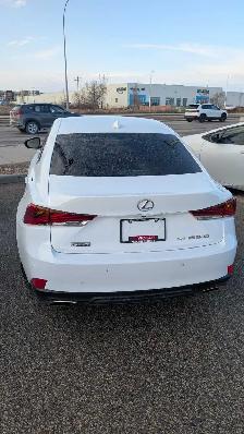 2019 Lexus IS 300 AWD/F Sport edition - Photo 4