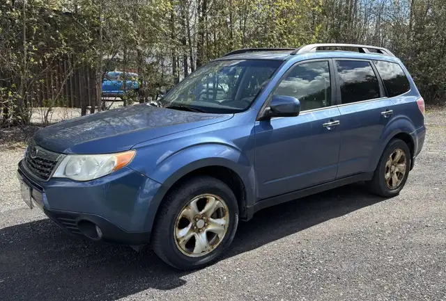 2010 Subaru Forester Touring - AS IS - Photo 3