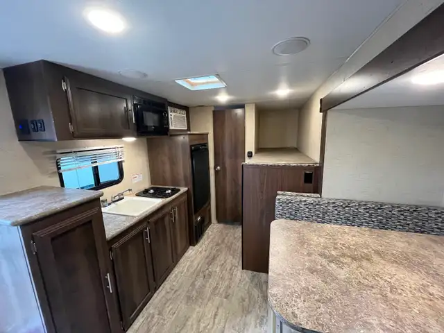 2018 Sportsmen KZ 181BH - BUNKS & SLIDE ultra lite! - Photo 4