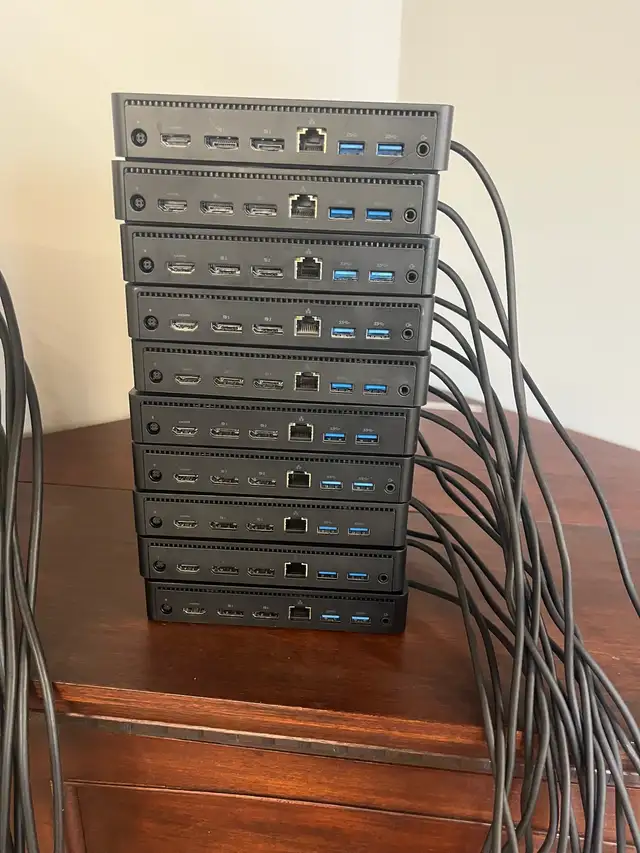 D6000 Dell Docking Stations