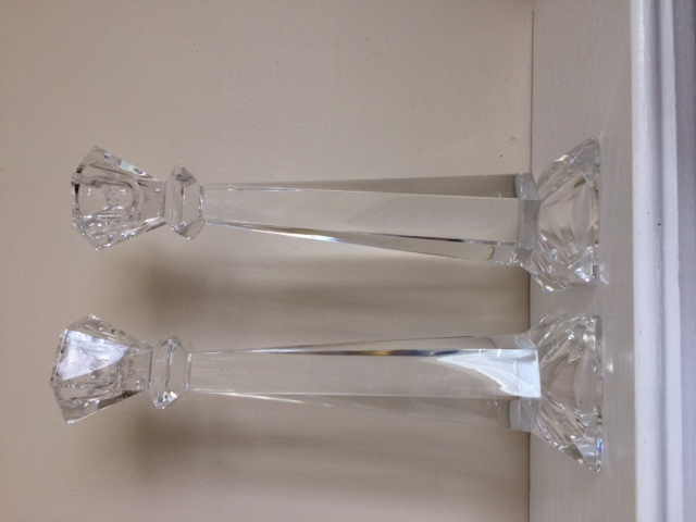 2 BEAUX CHANDELIERS NEUFS EN CRYSTAL DE 10'DE HAUT:$10.00 CHACUN - Photo 2