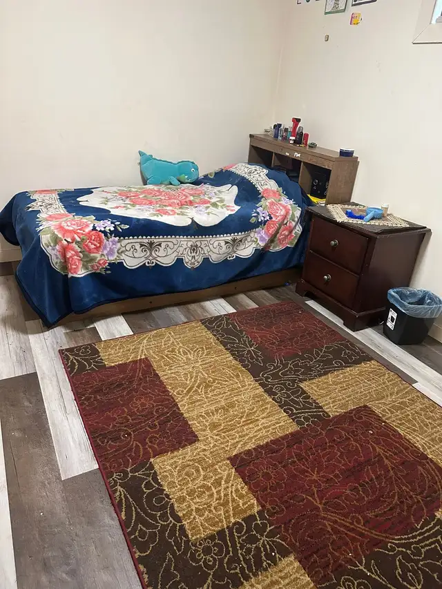 Room For Rent