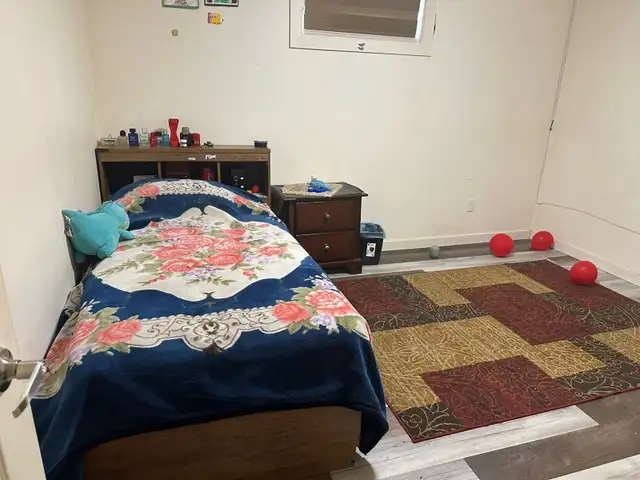 Room For Rent - Photo 2