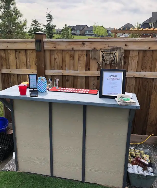 Private Bartending & Cocktail Catering by Holoboff’s Happy Hour - Photo 9