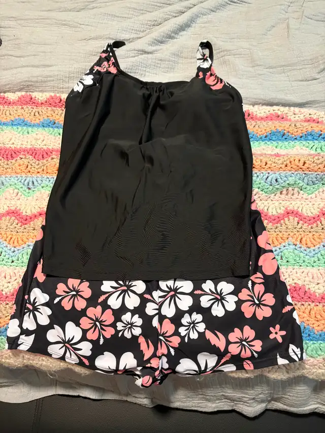 Women’s Bathing Suit size Large