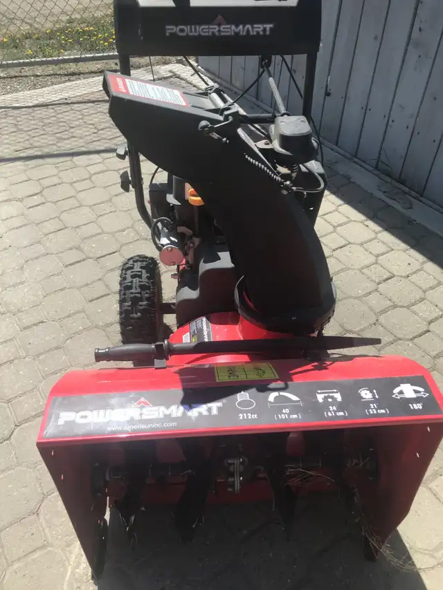 Free snowblower for rebuild or scrap.