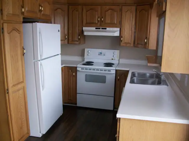 4 bedroom house - heat and light included
