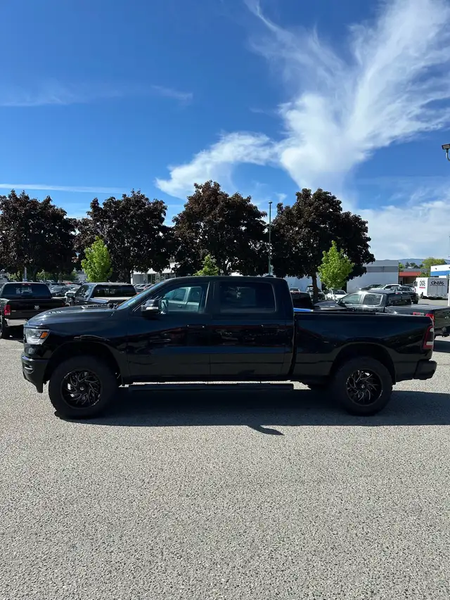 2021 Ram 1500 Sport 4x4 Crew Cab 6’4" - Photo 3