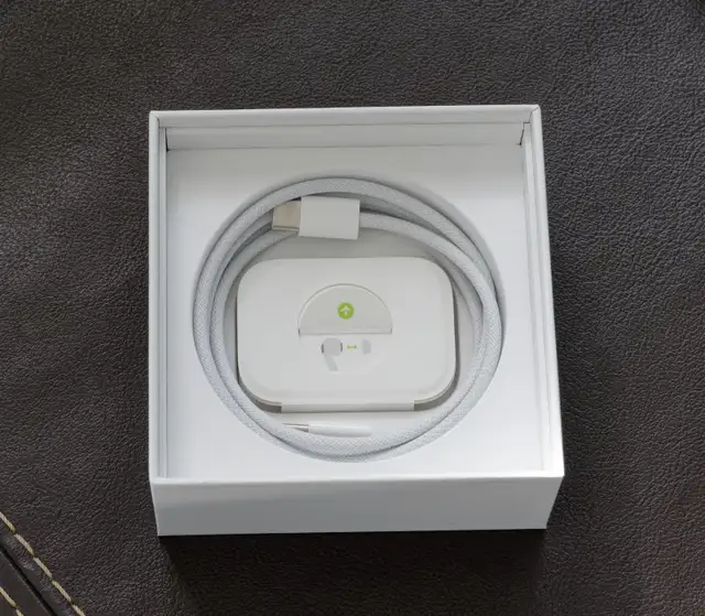 AirPods Pro 2 avec étui USB-C MagSafe - Photo 4