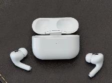 AirPods Pro 2 avec étui USB-C MagSafe - Photo 7