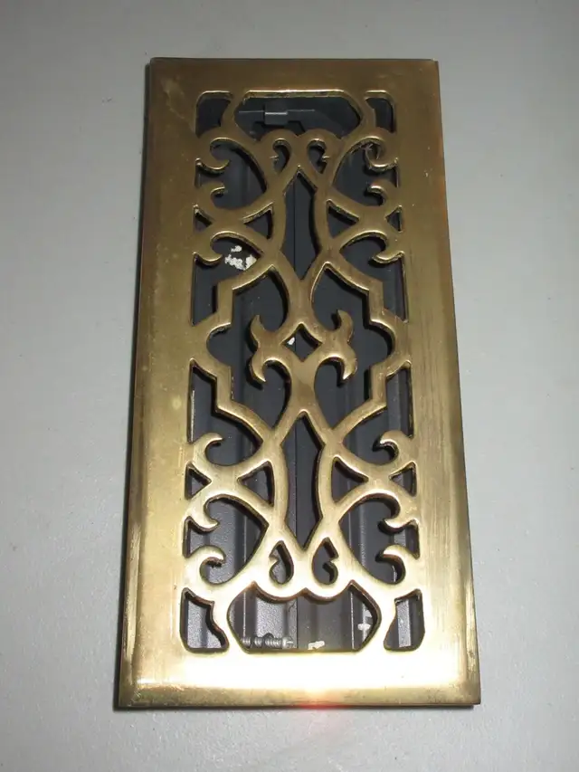 BRASS HEAT VENT (APPROX. 11' X 5.5')AS PICTURED PD. $26 FOR IT - Photo 2