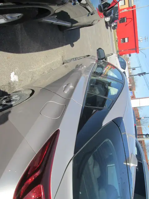 2020 Toyota Prius Prime plug in hybrid - Photo 3