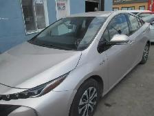 2020 Toyota Prius Prime plug in hybrid - Photo 9
