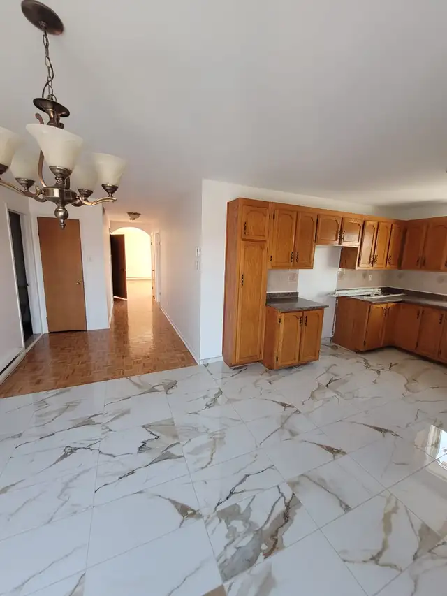 4 1/2 apartment for rent in LaSalle - Photo 7