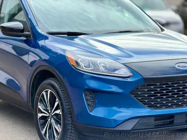 2022 Ford Escape SE AWD/CLEAN CARFAX/FULLY SERVICED! - Photo 9
