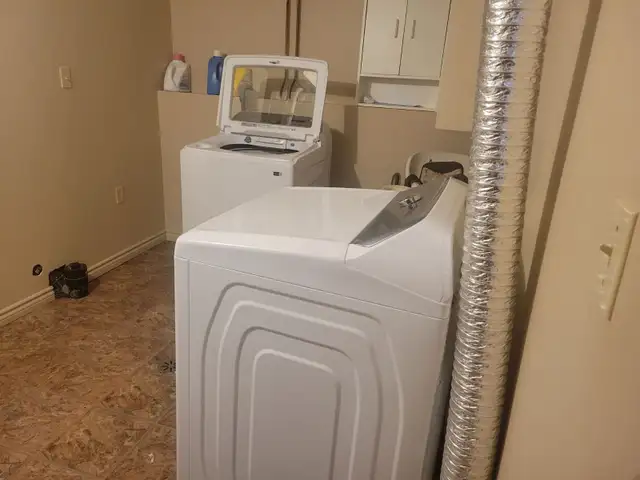 Two Basement Rooms for Rent - Photo 2