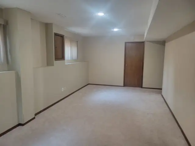 Two Basement Rooms for Rent - Photo 3