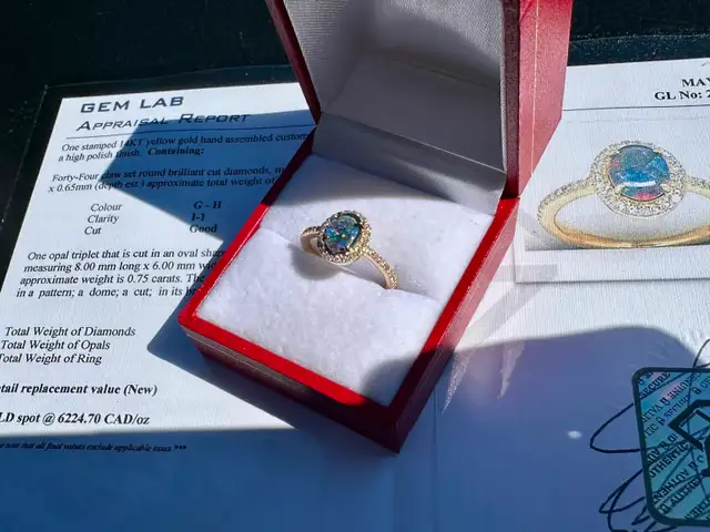 #816 - 14kt Gold, Opal & Diamond Ring, Size 6 - Photo 5