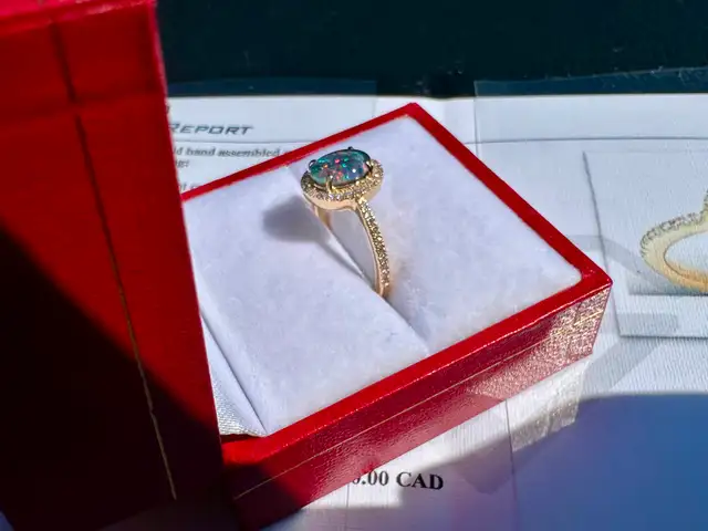 #816 - 14kt Gold, Opal & Diamond Ring, Size 6 - Photo 9