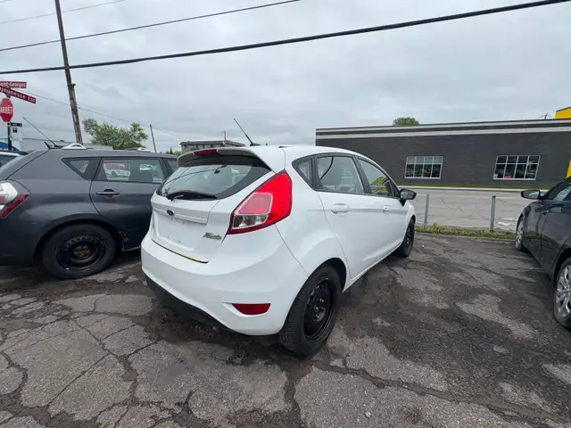 Ford Fiesta 2014 Manuelle $3995. Rusty 450-820-0550 - Photo 2