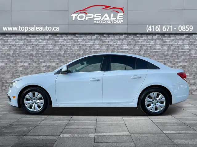2016 Chevrolet Cruze Limited LT - Photo 2