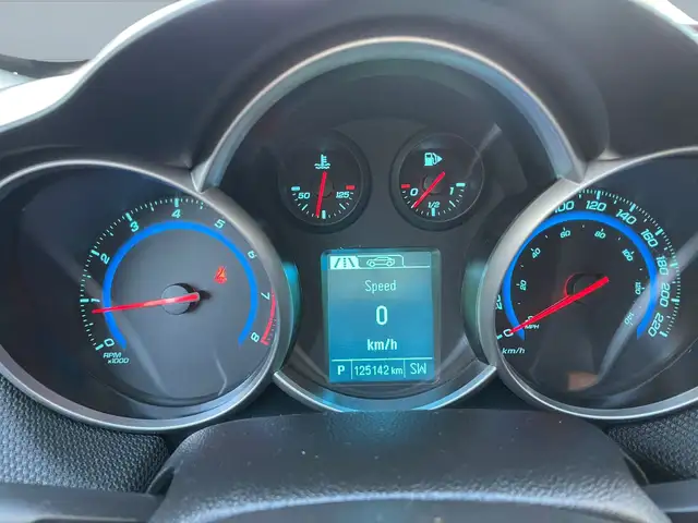 2016 Chevrolet Cruze Limited LT - Photo 6
