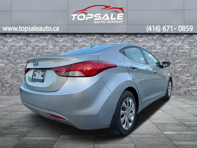 2012 Hyundai Elantra GL - Photo 5