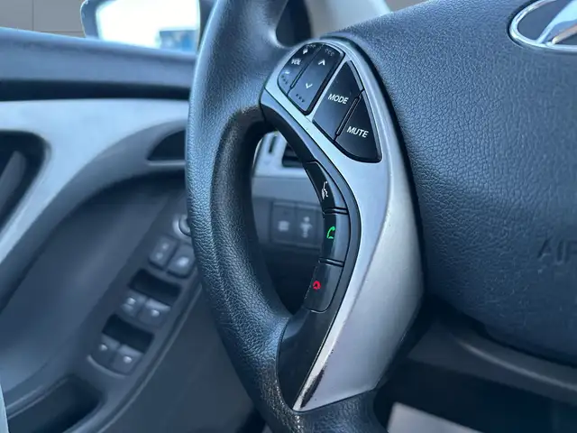 2012 Hyundai Elantra GL - Photo 17